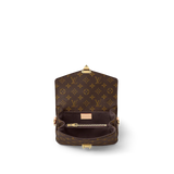 LV POCHETTE